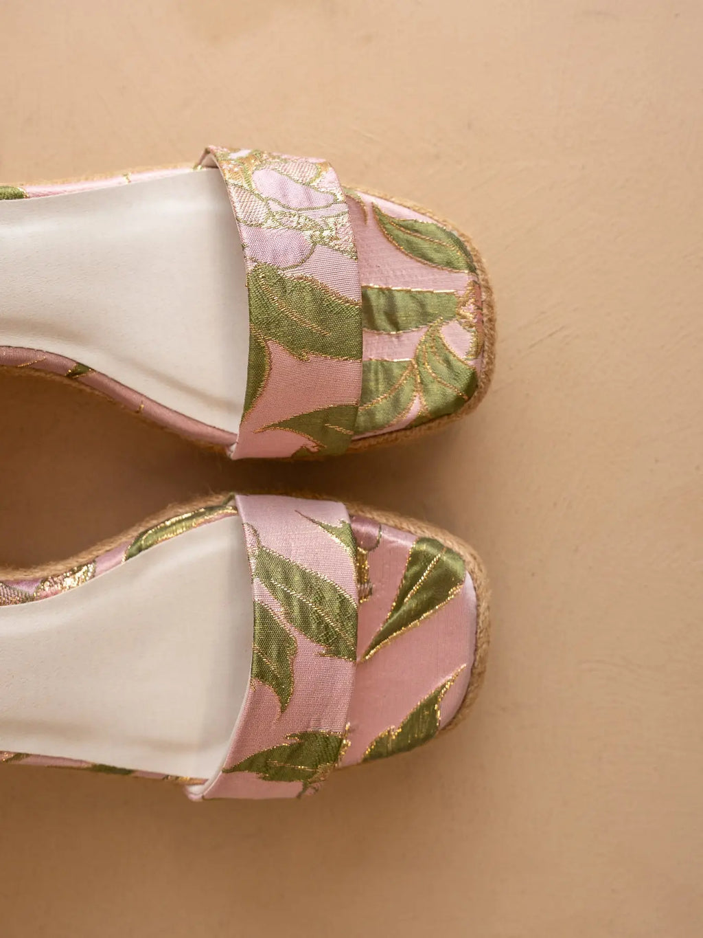 The Oceana | Rose Garden Gingham Wrap Wedge