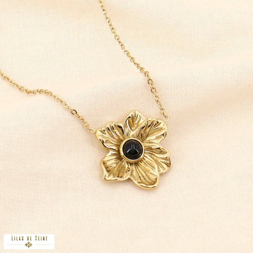 Lotus flower cabochon stone pendant necklace 0123600: Fuchsia