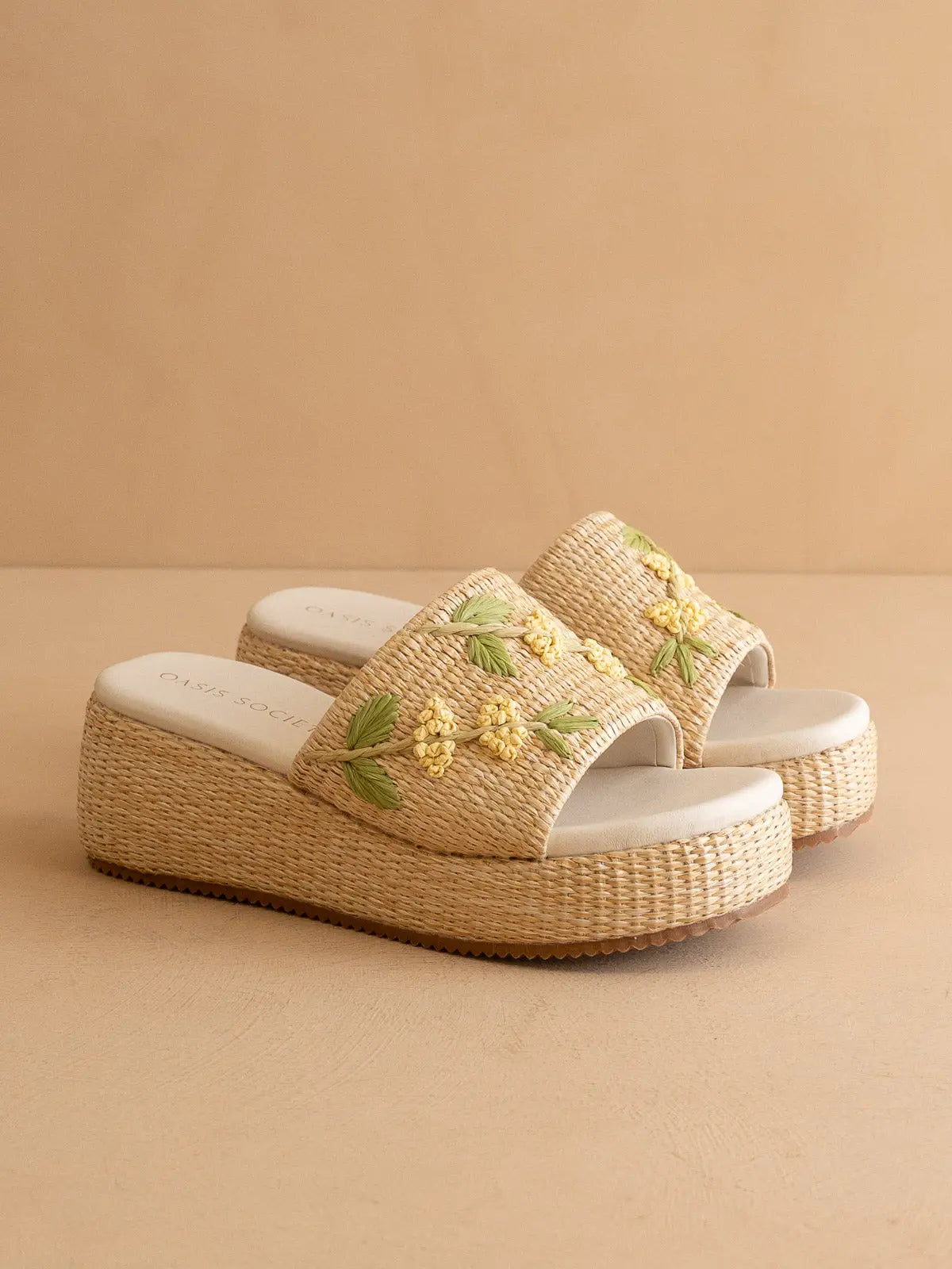 The Taniya | Natural Embroidered Raffia Platform Slide