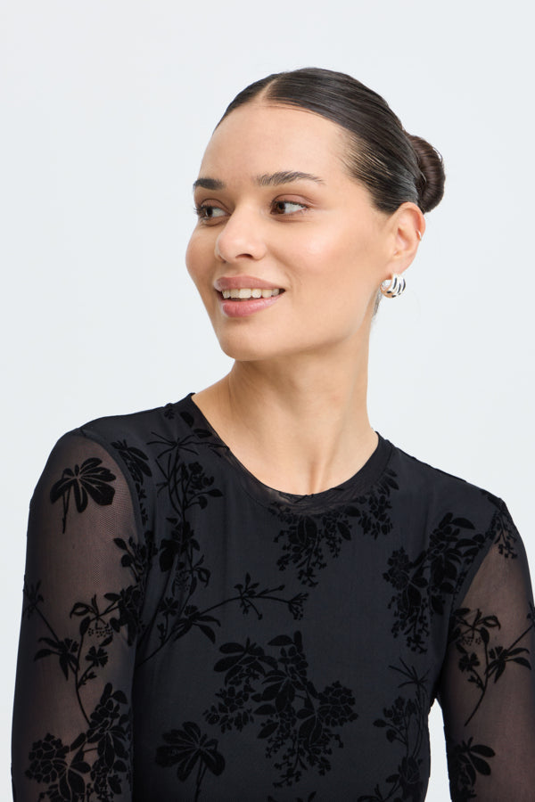 B. Young Remesha Long Sleeve Top Black