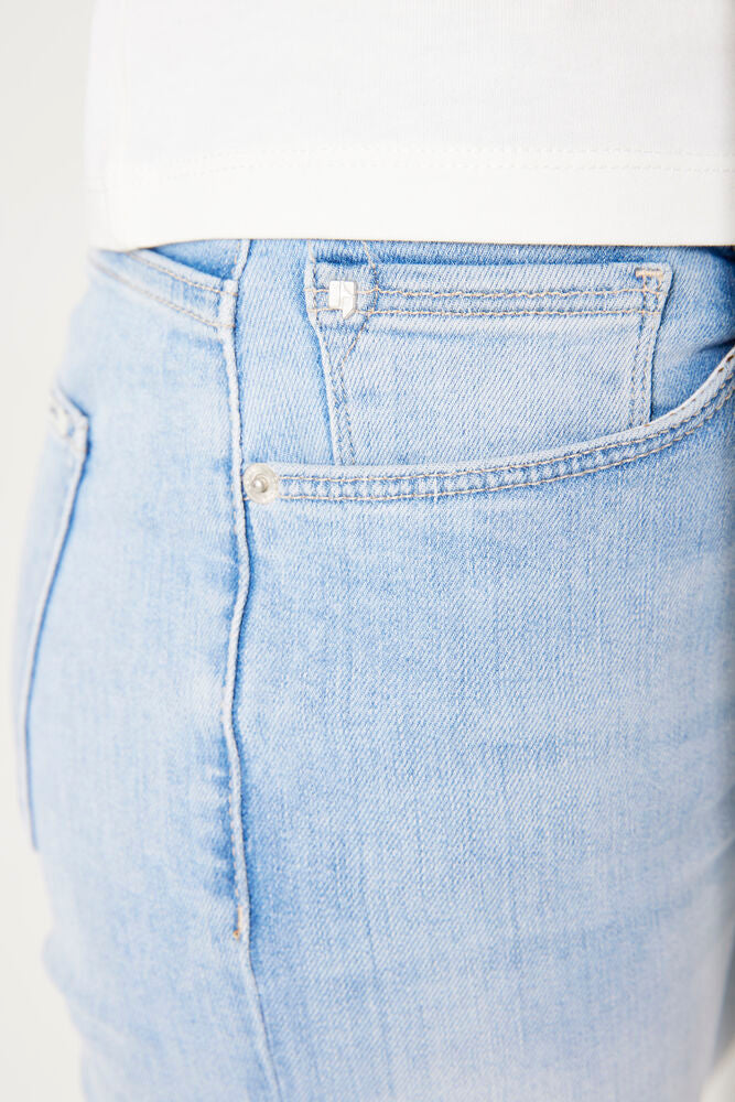 Garcia Celia Flared Jeans - Light Used