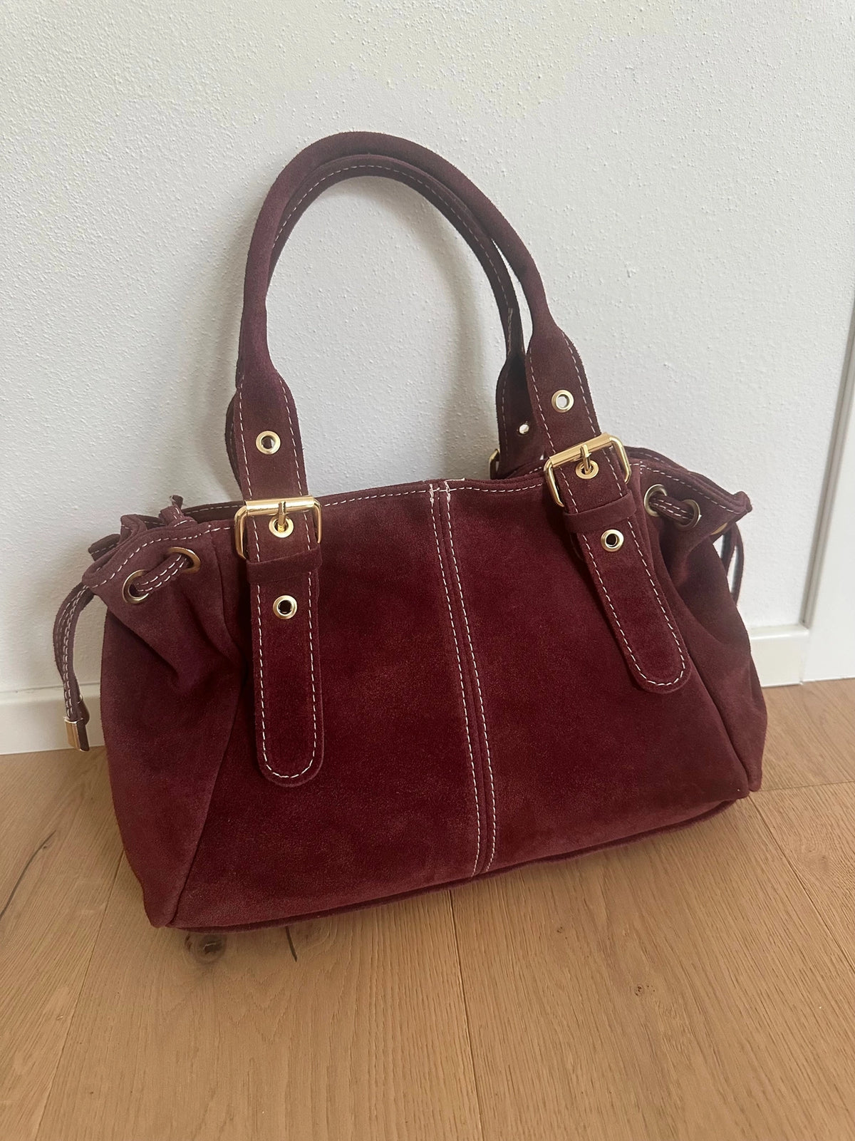 Isabel Small Suede Handbag - Burgundy