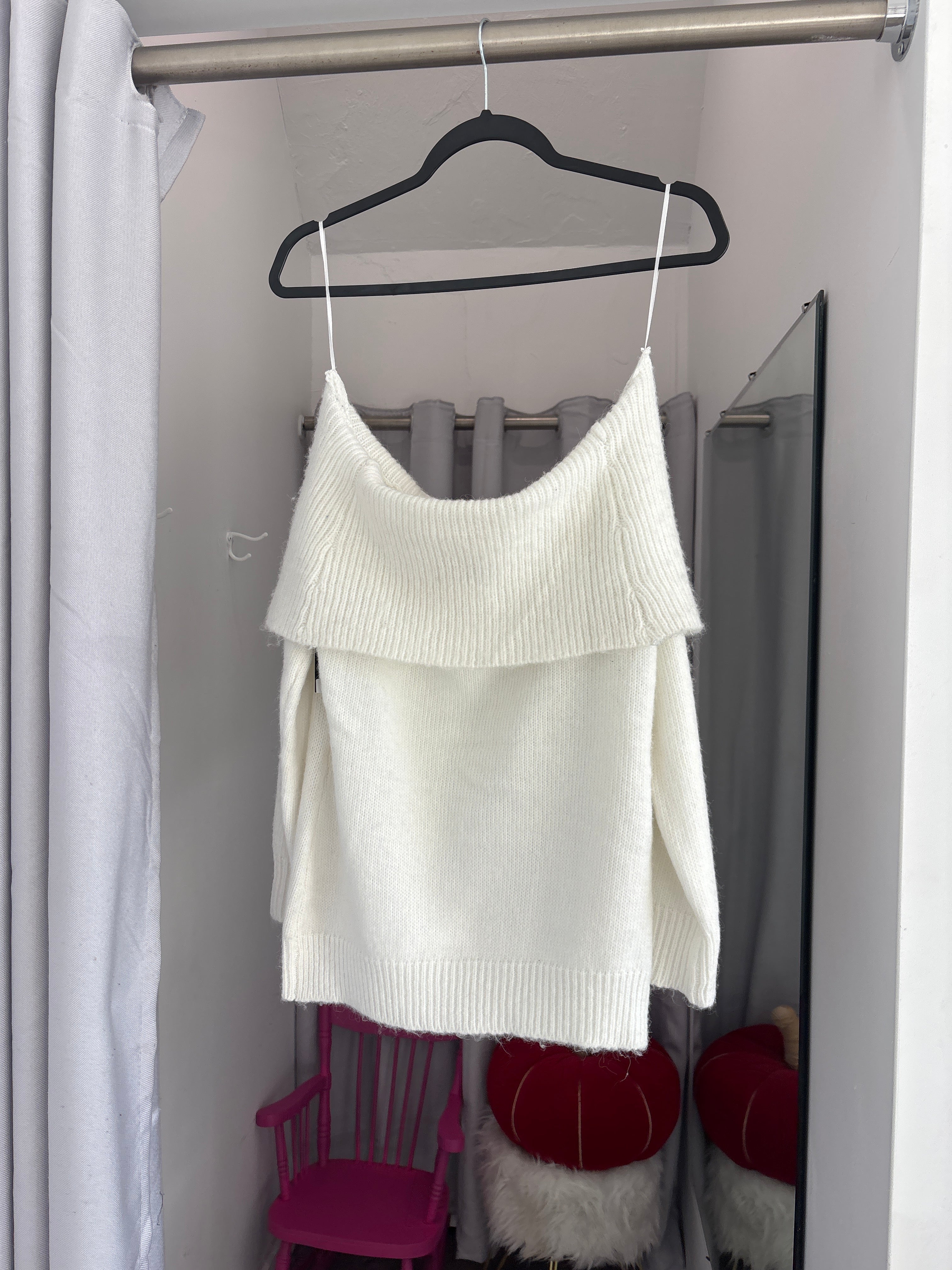 Angelique Pullover White