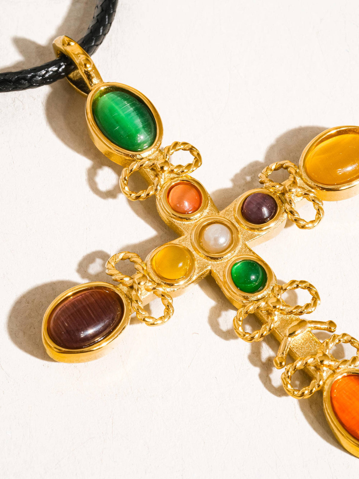 Chase 18K Gold Non-Tarnish Cross Necklace: Yellow Gold