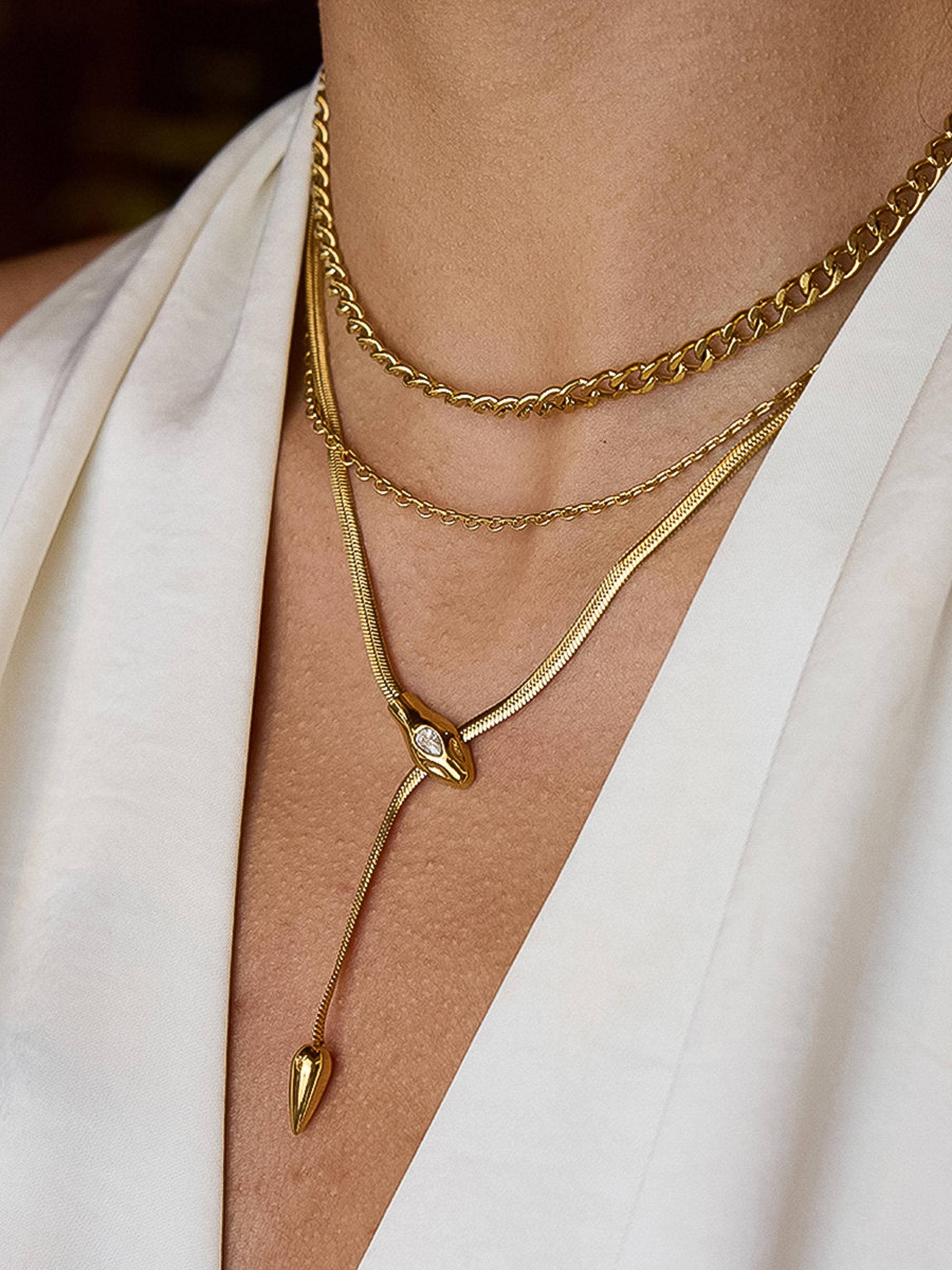 18K Gold Non-Tarnish Serpent Necklace: Yellow Gold