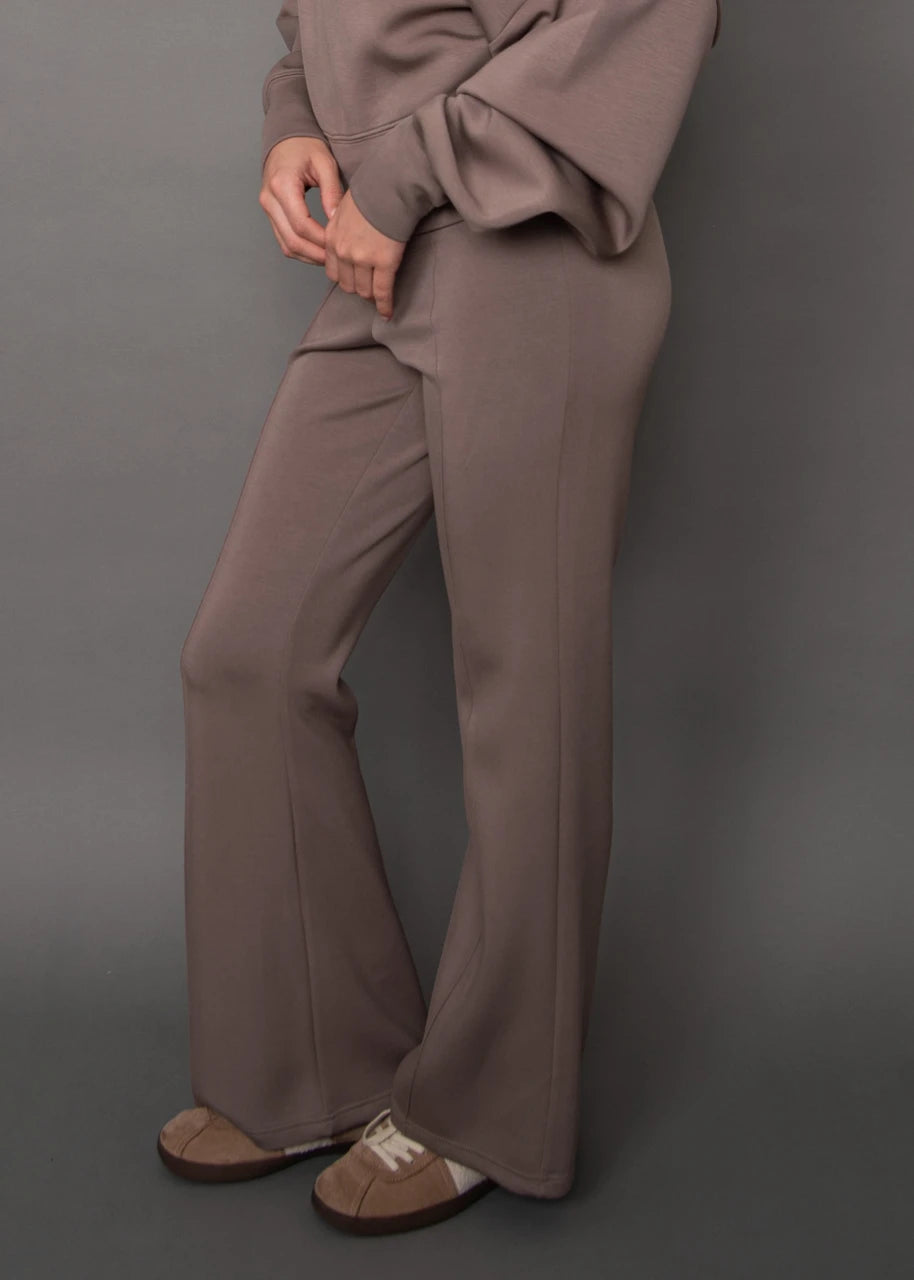 FLAMME SOFT KNIT FLARE PANTS