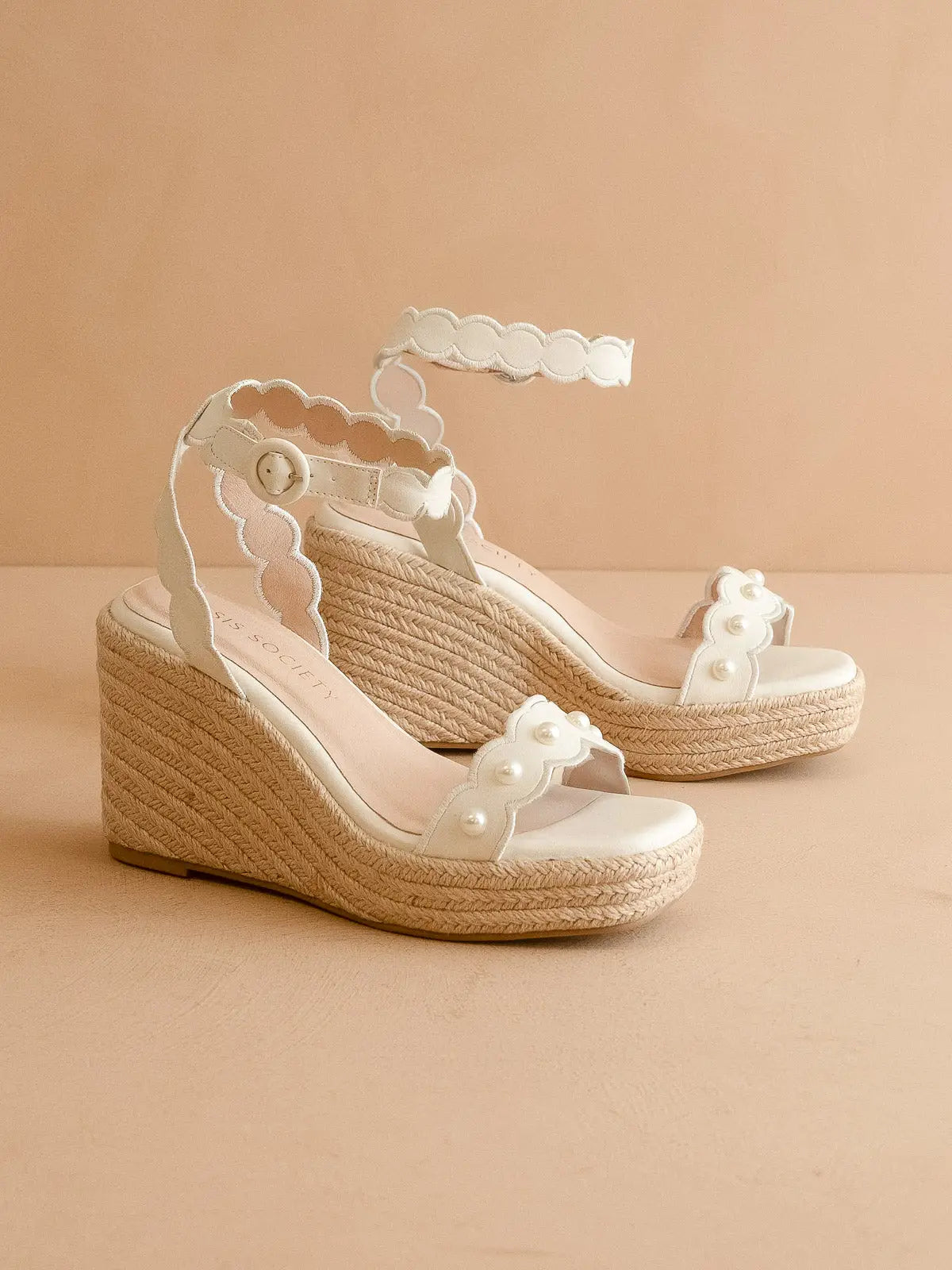 The Catalina | White Scalloped Espadrille Wedge