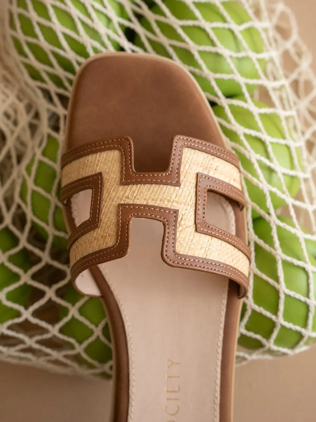 The Ena | Brown H Cutout Raffia Slide