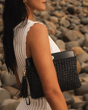 Fern Raffia Clutch