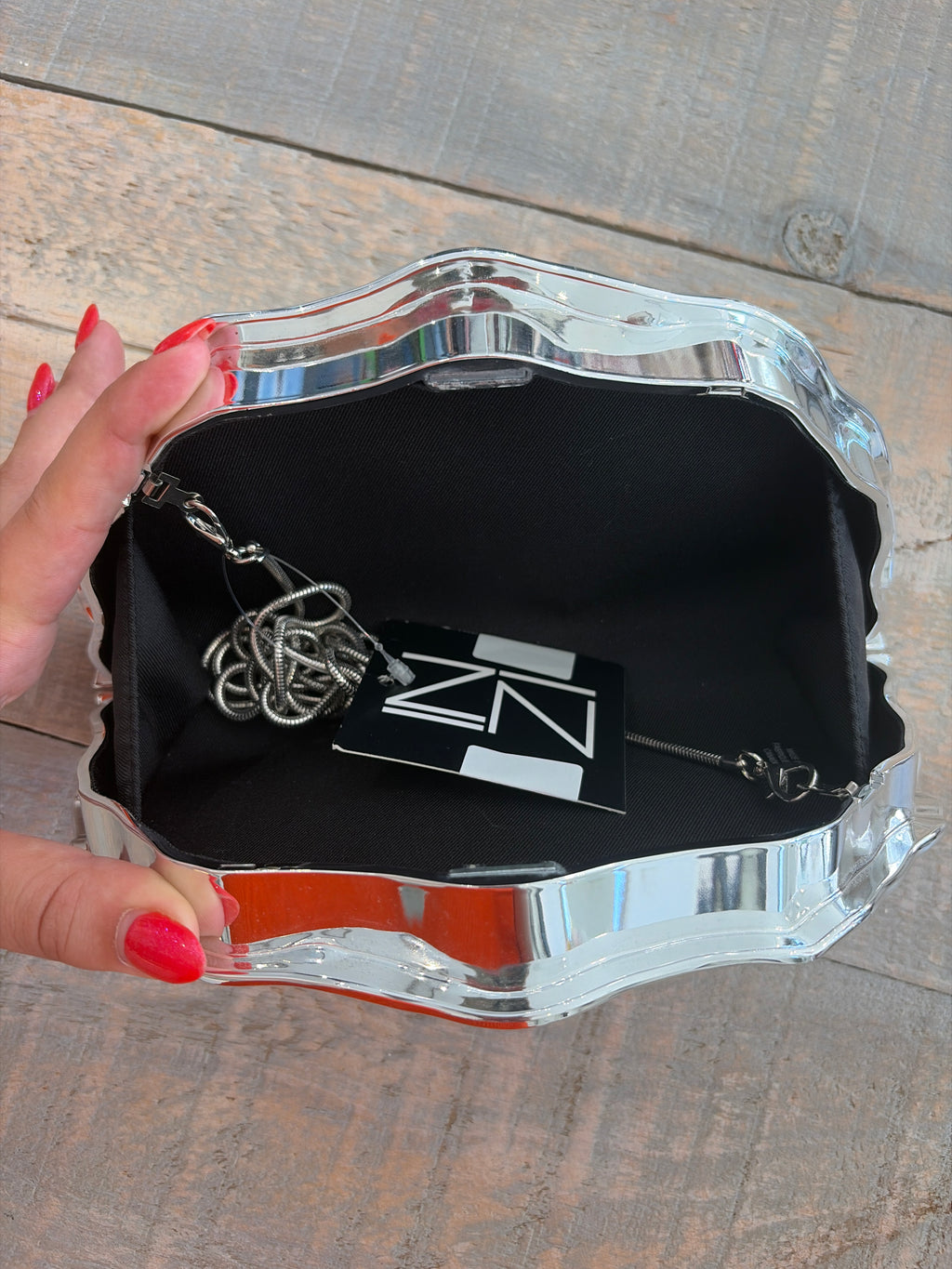 Inzi Metallic Clutch Silver
