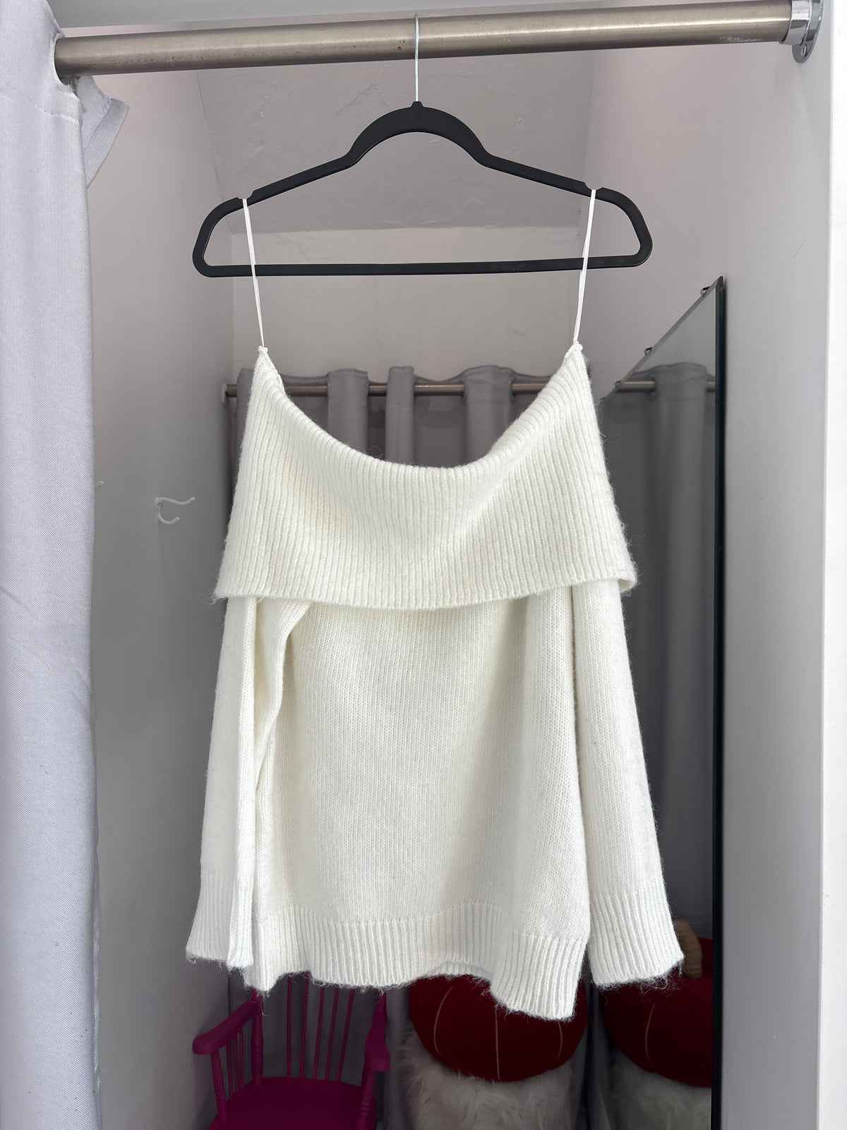 Angelique Pullover White