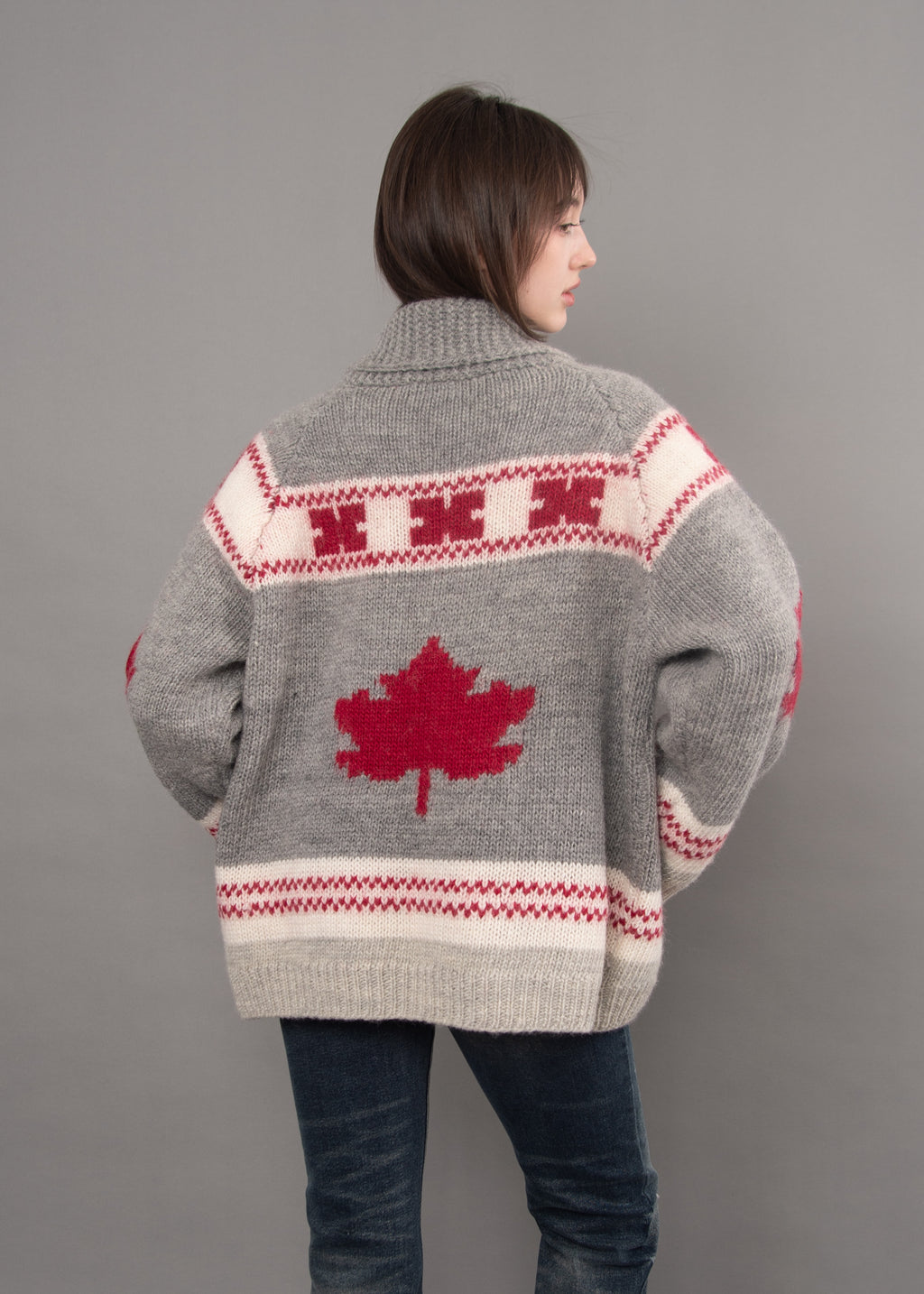 Daria Raglan Sleeve - Grey