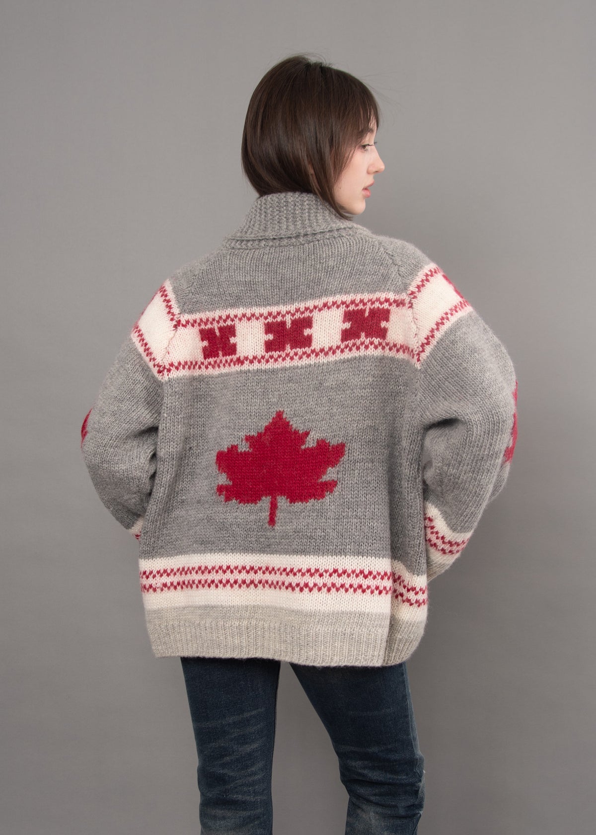 Daria Raglan Sleeve - Grey