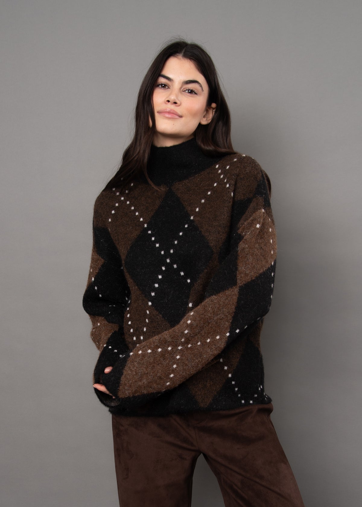 Amora Long Sleeve Pullover Brown/Black