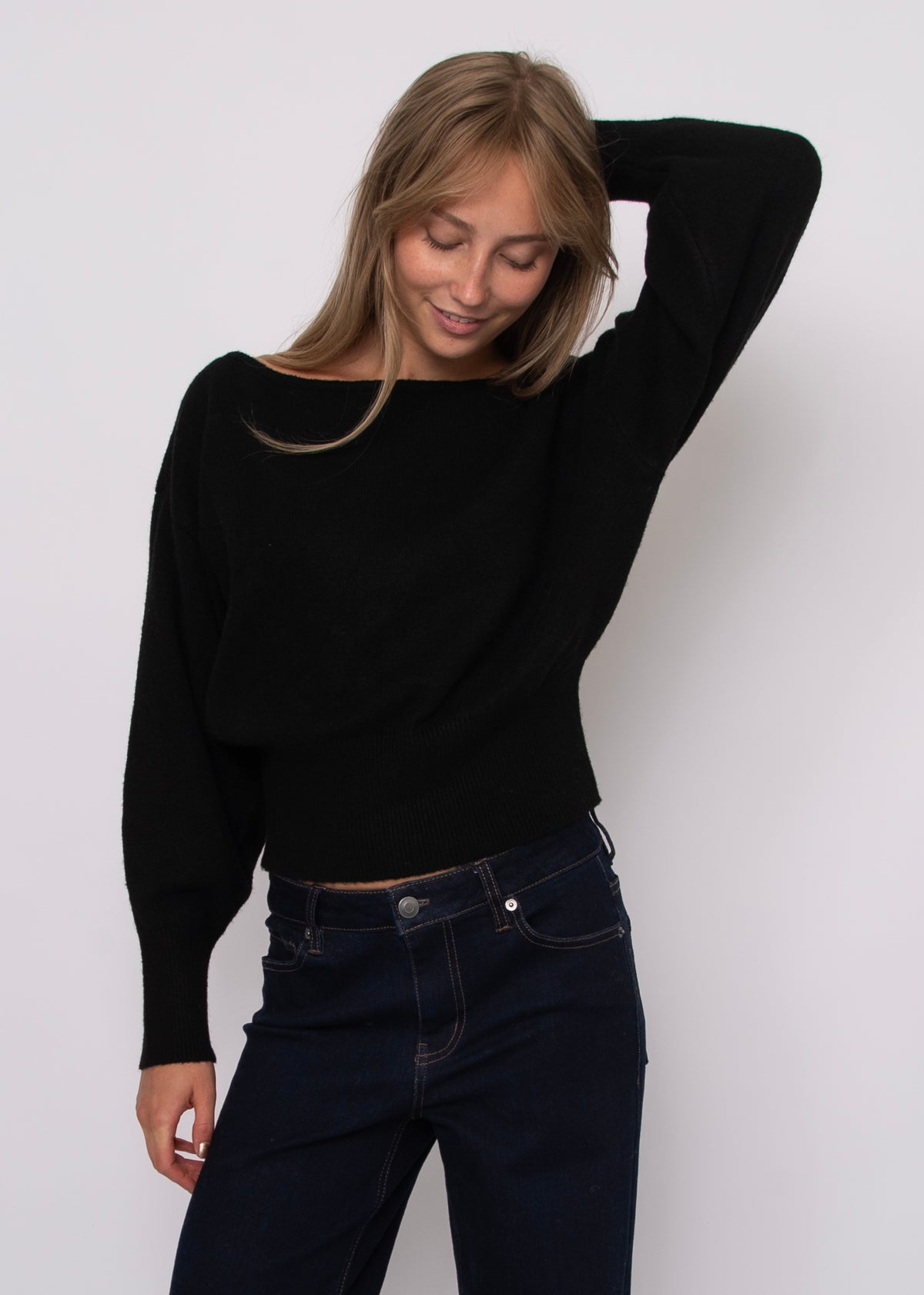 Nilamani Long Sleeve Off The Shoulder