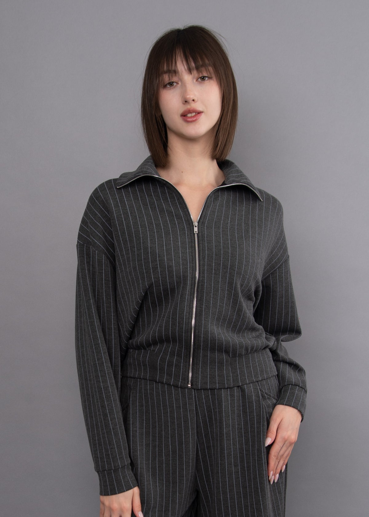 MAURITZ STRIPED SOFT KNIT ZIP UP
