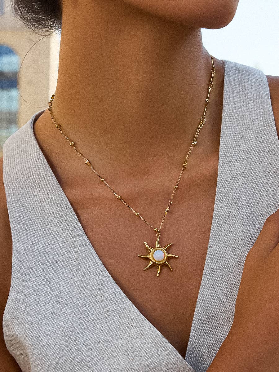 Astoria 18K Gold Non-Tarnish Sun Necklace: Yellow Gold
