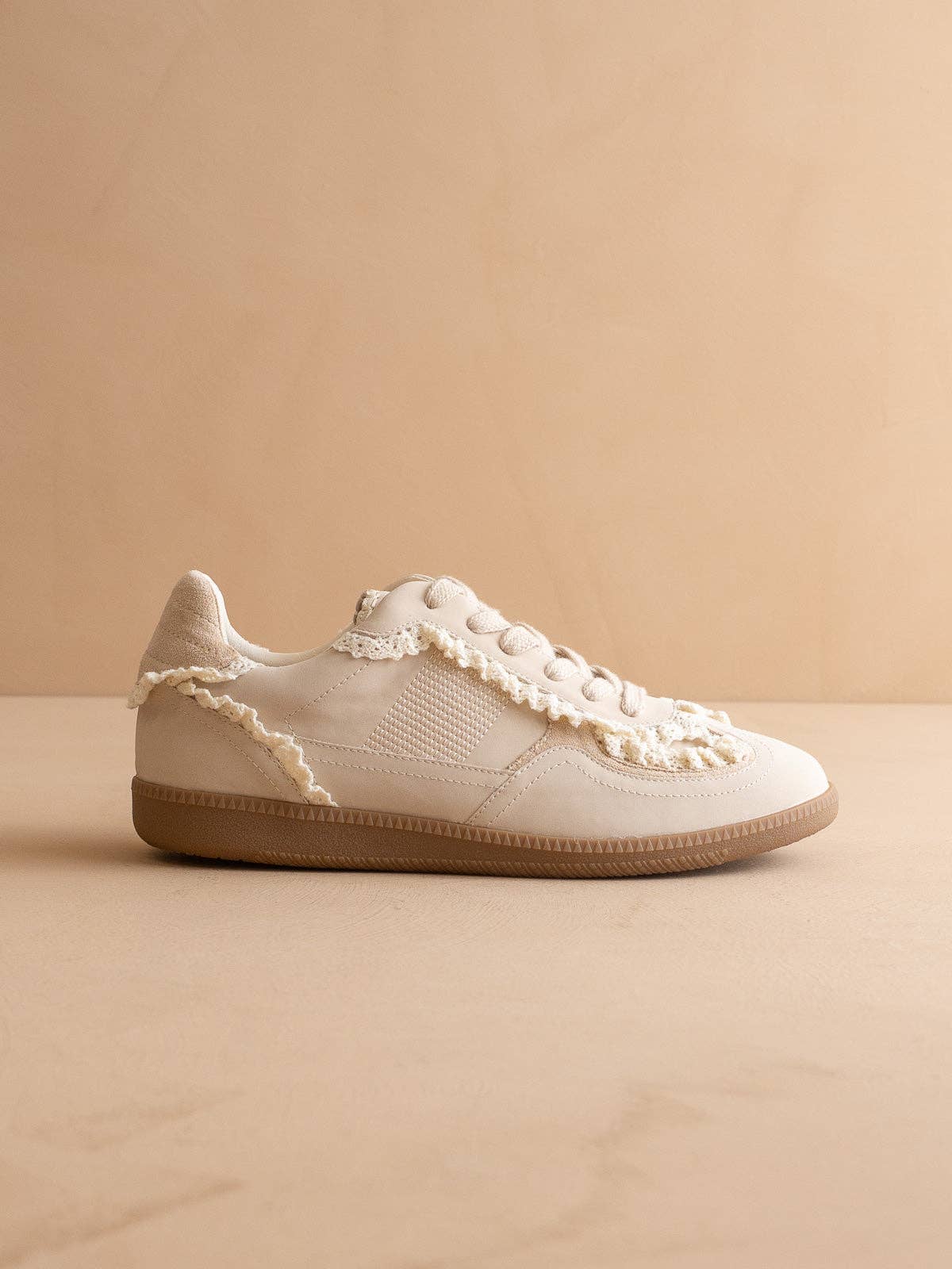 The April | Cream