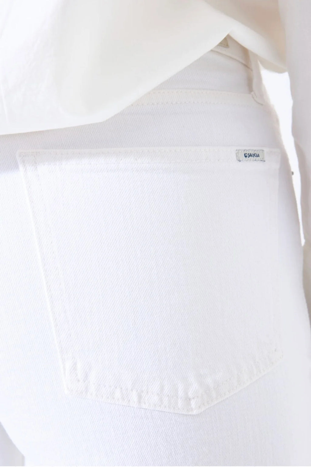 Garcia Chyla Barrel Fit Jeans - white