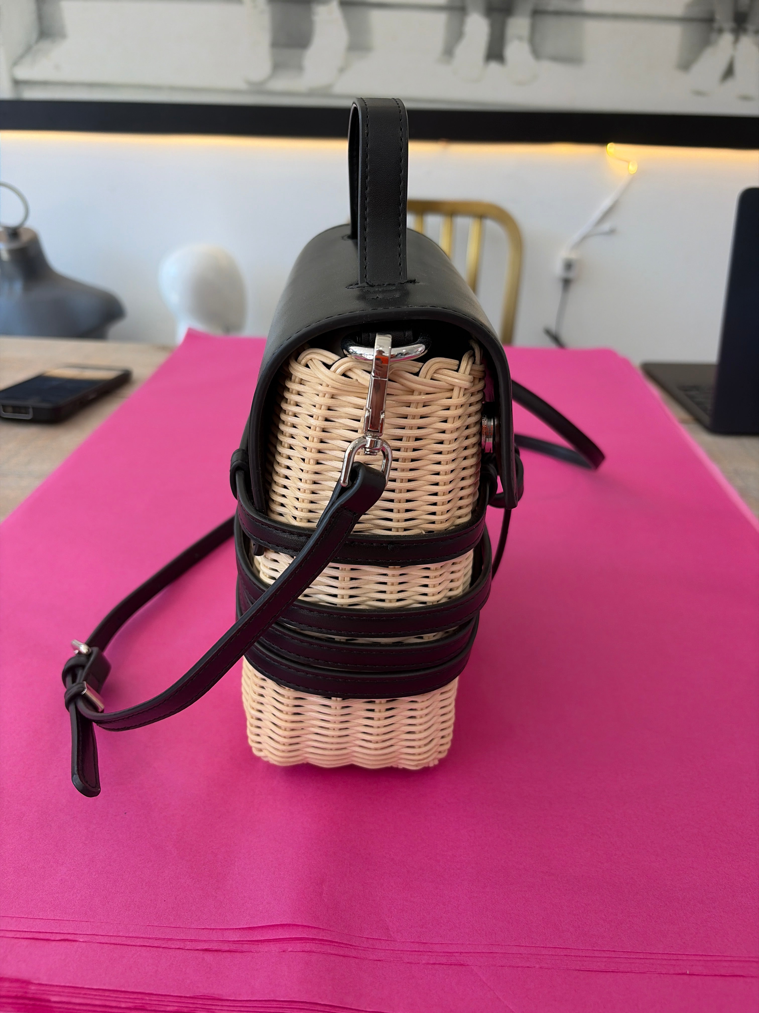 Inzi Straw Woven Bag Black