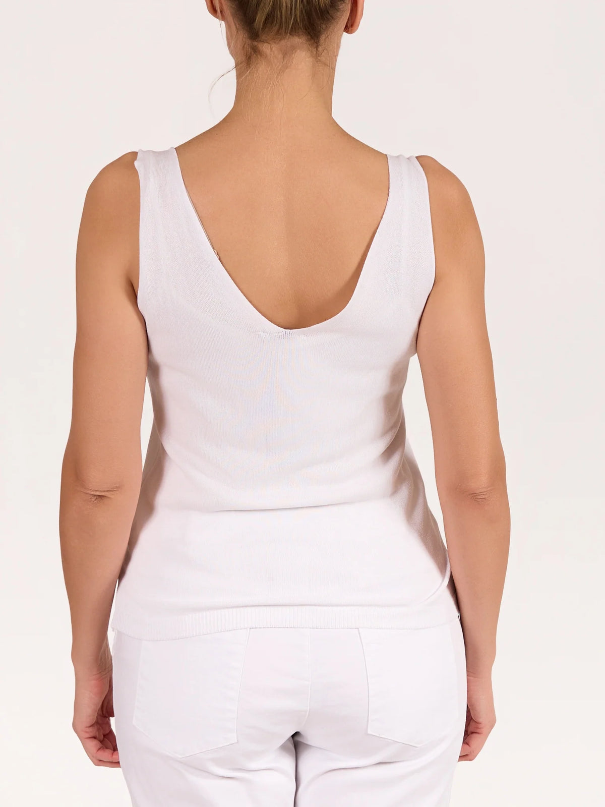 Angela Mara - V neck top