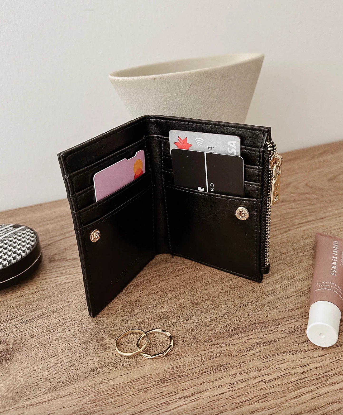 Lilly Woven Wallet
