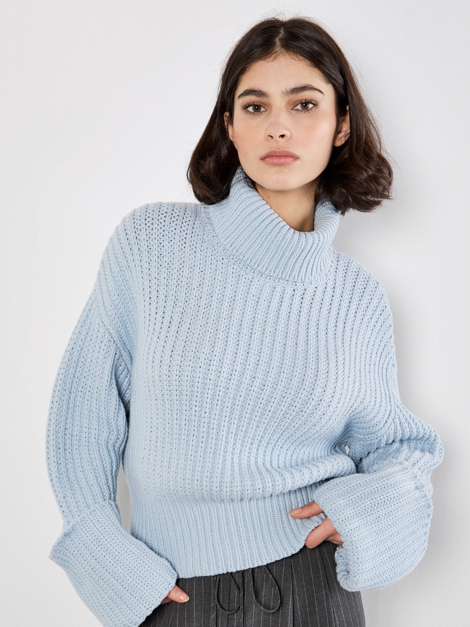 Apricot - Blue Chunky Knit Sweater