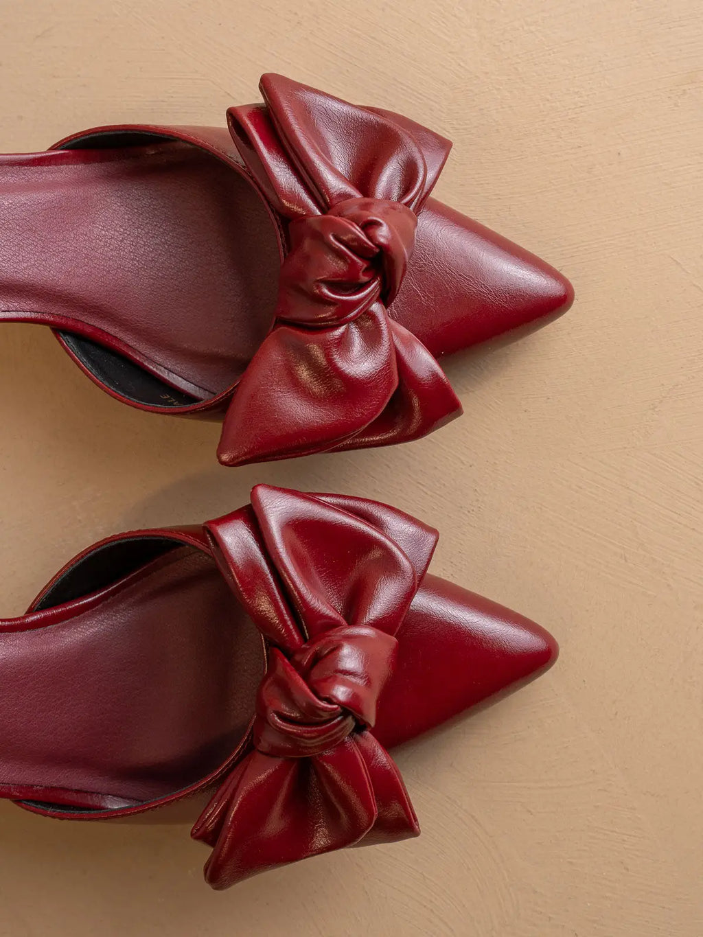 The Jane | Burgundy Wine Pointed Toe Bow Heel