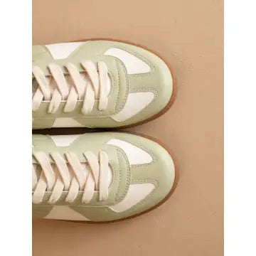 The Noella | Mint Sneaker