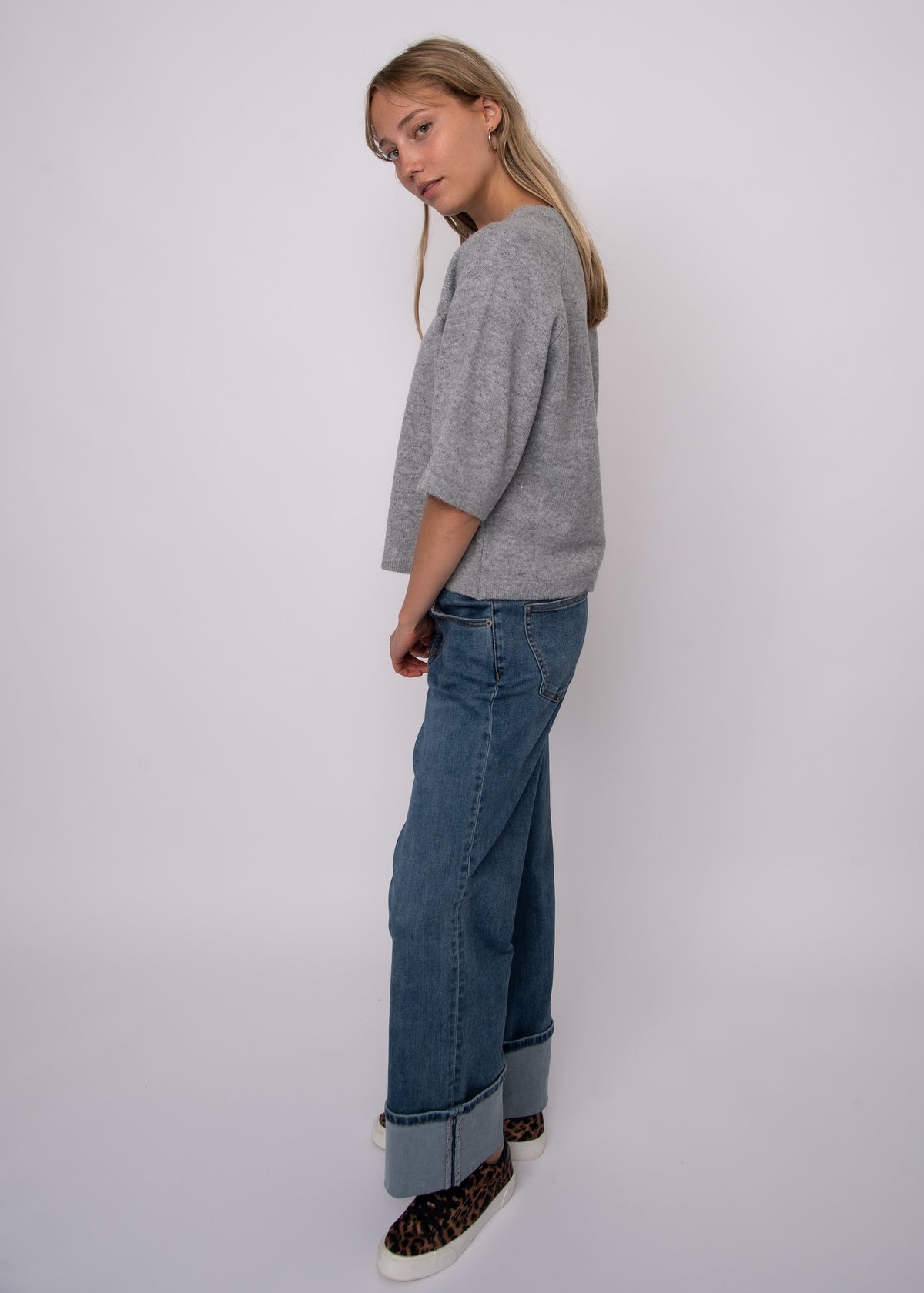 Ulla Raglan Sleeve Crew