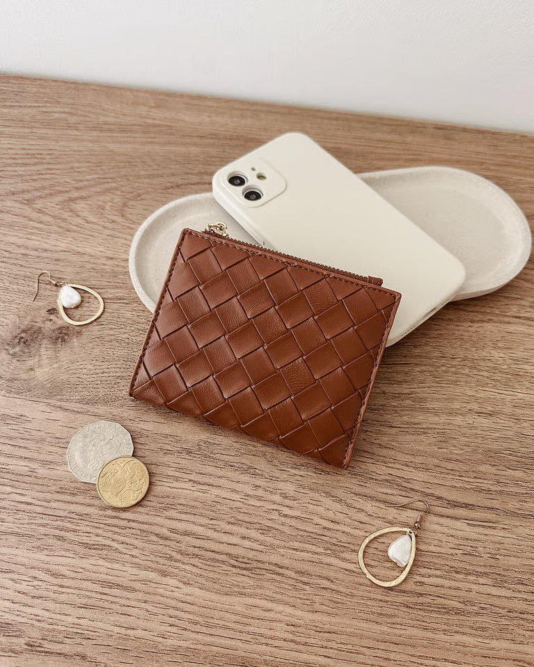 Lilly Woven Wallet